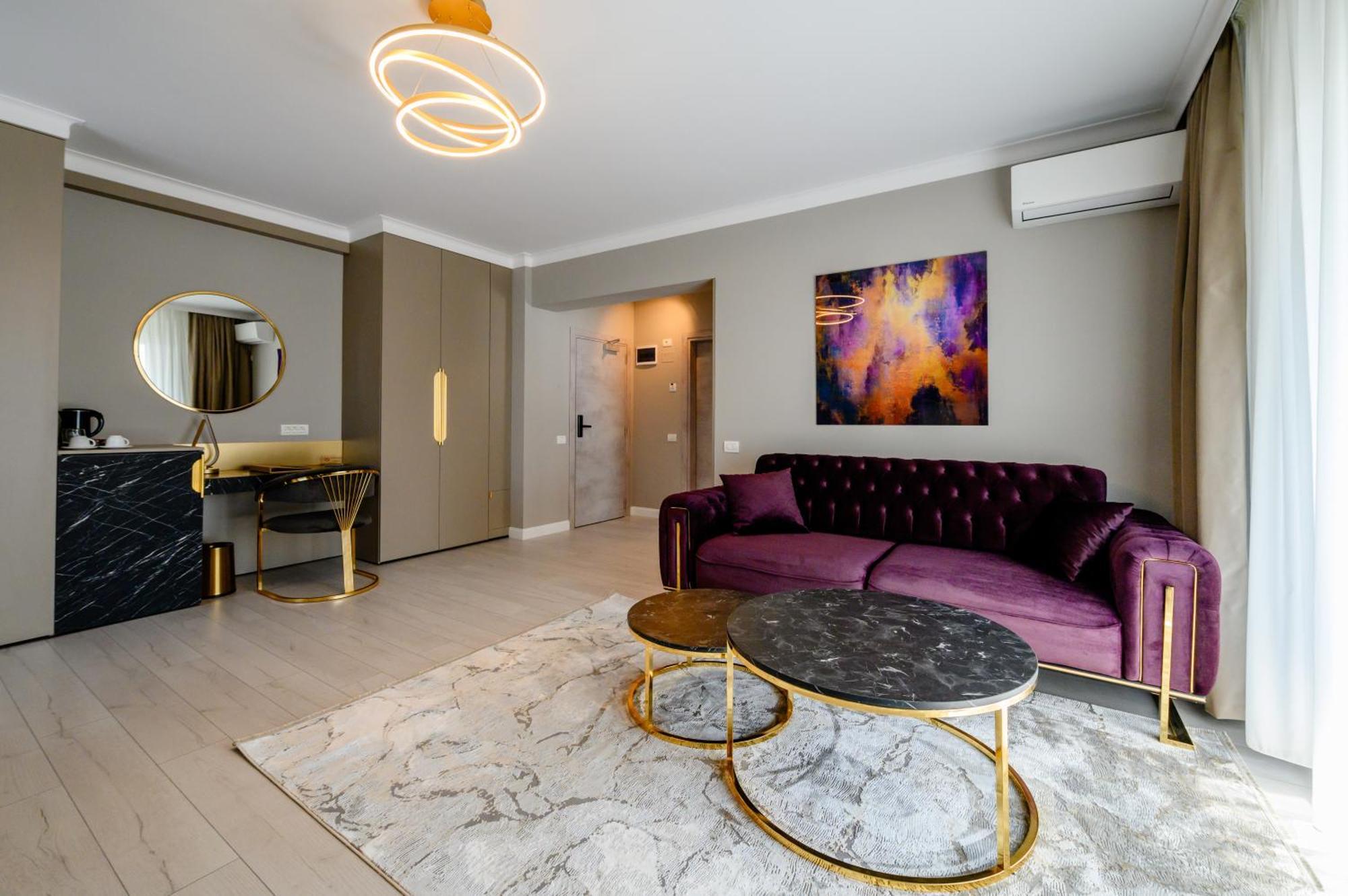 Elitte Inn & Suites Roşu Exteriér fotografie